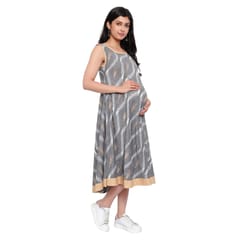 Mometernity Sleeveless Ikat Maternity Kurta Dress