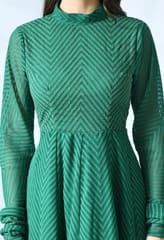 Mometernity Green Chevron Print Maternity Zari Embroidery Photoshoot Gown