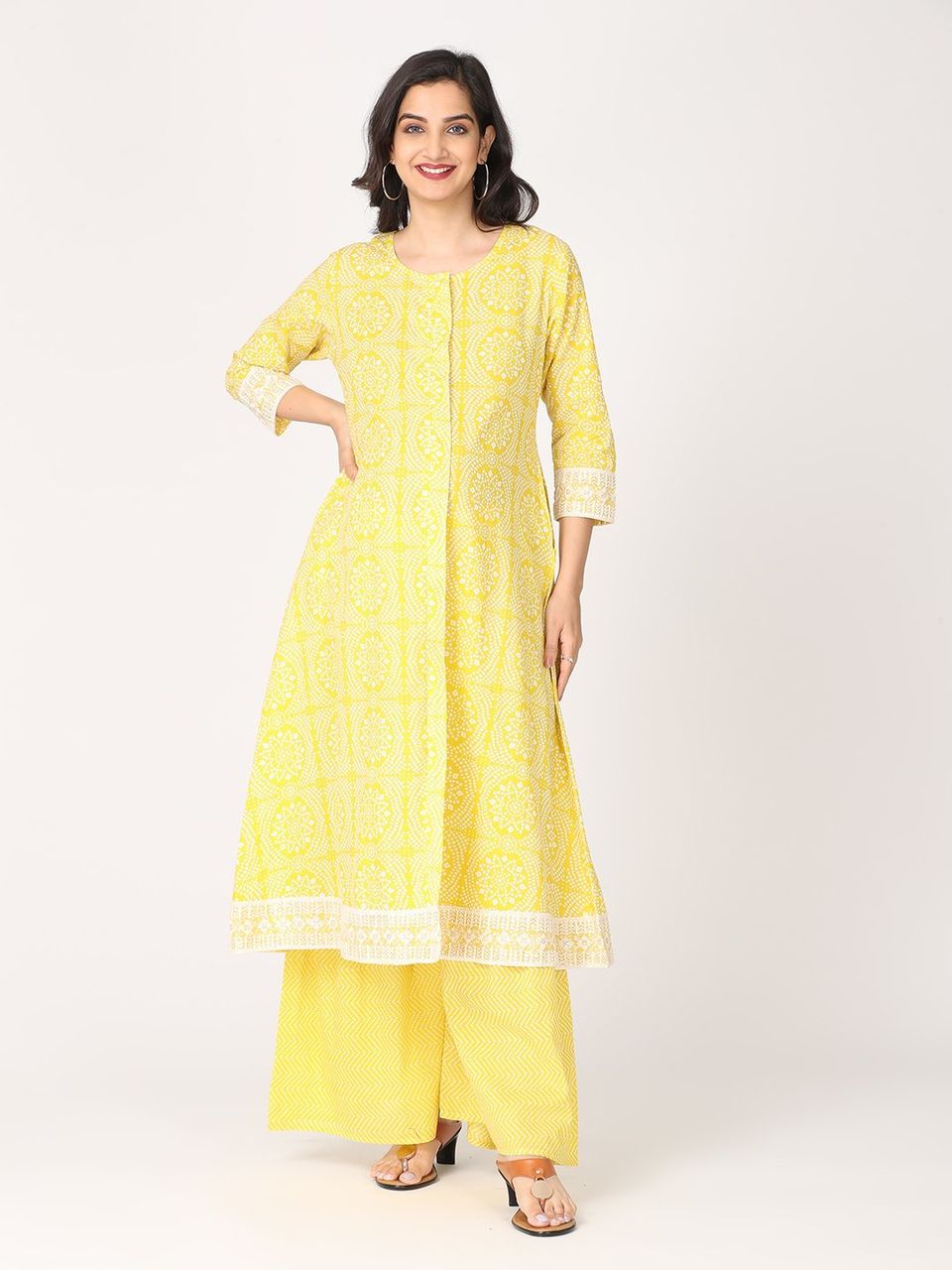 Buy SASSAFRAS Women's Beige Gold Silk Kurta with Ivory Sharara Pants at  Amazon.in