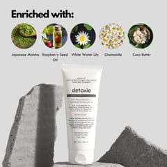 Detoxie Anti-Pollution, PA+++ Sunscreen Lotion SPF 30, 100ml