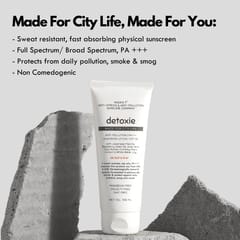 Detoxie Anti-Pollution, PA+++ Sunscreen Lotion SPF 30, 100ml