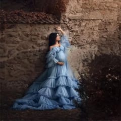 Layers Maternity Tulle Robe Dress for Photoshoot Ruffles Plunging V Neck Ball Gown